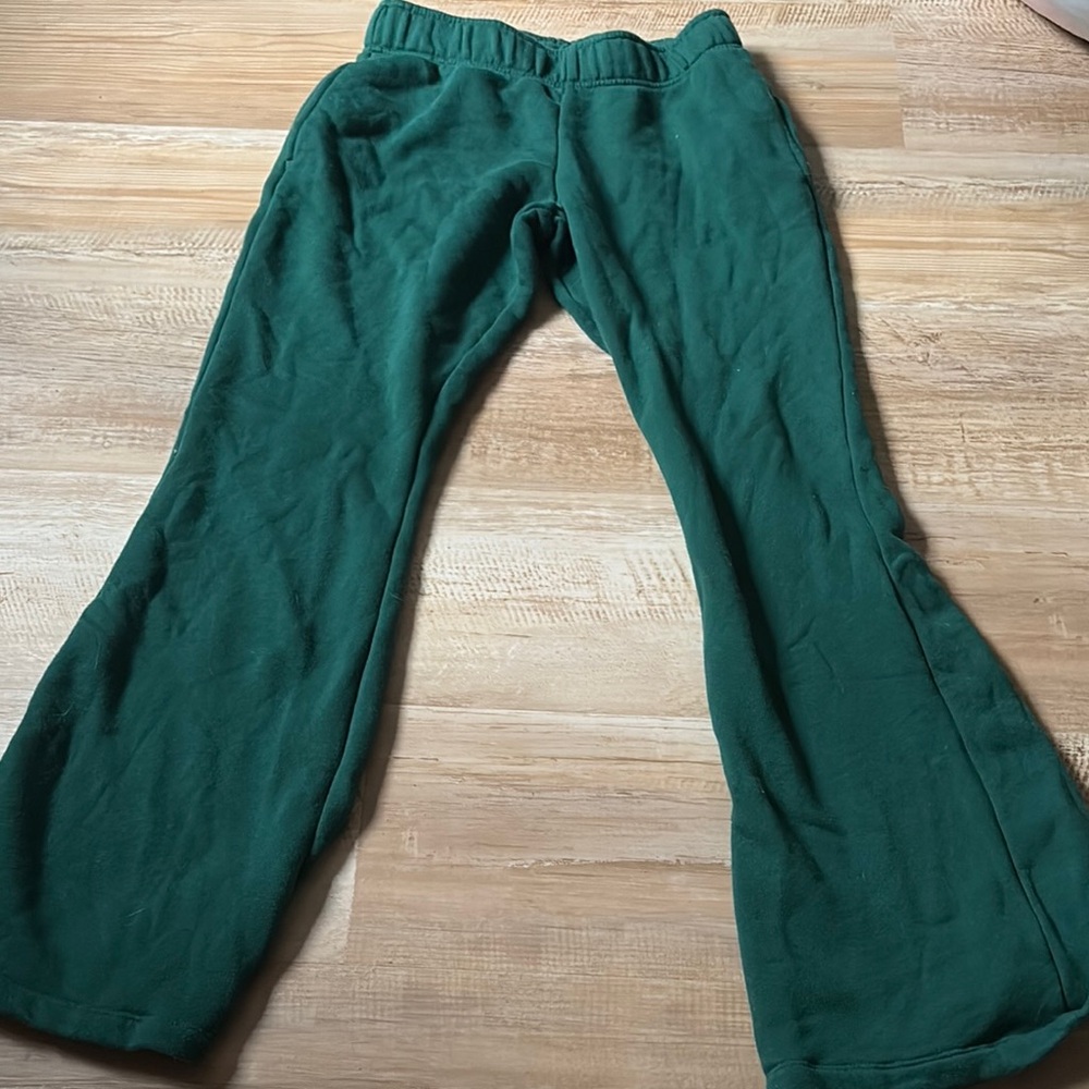Wild Fable Green Sweatpants with Elastic Waistband